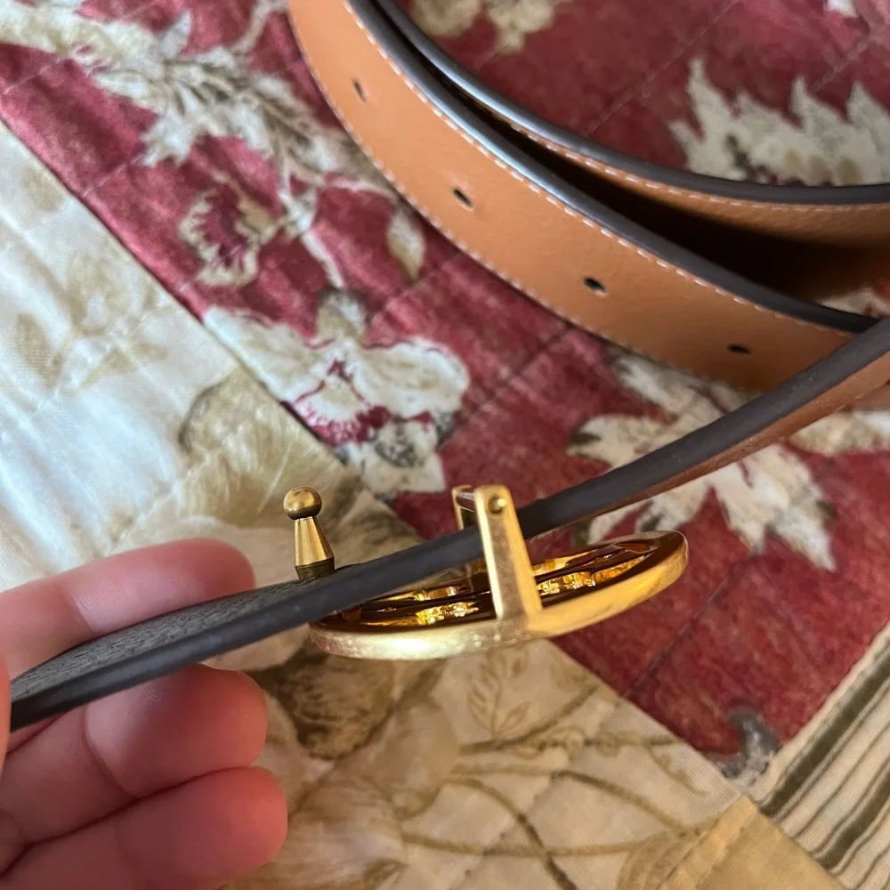 EUC Reversible Tory Burch Miller Belt Tan and Black Gold Logo - Picture 2 of 9